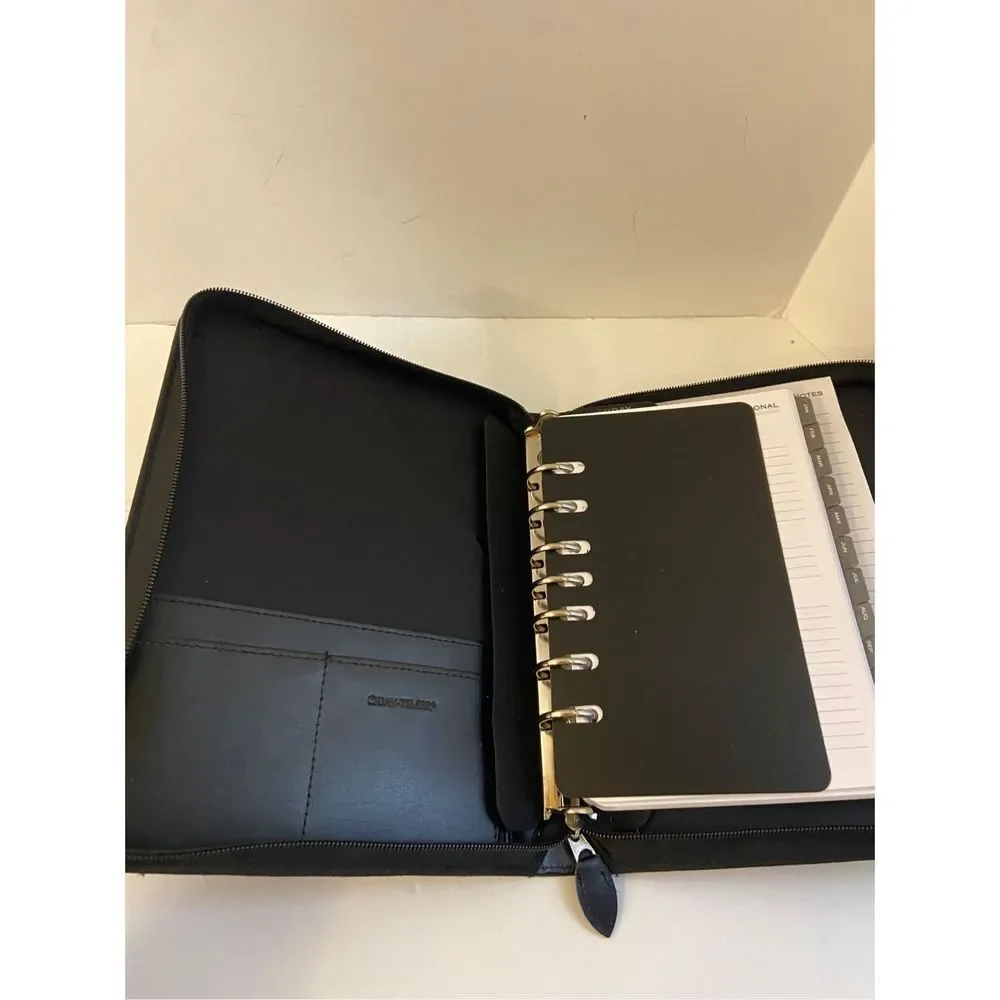 Daytimer leather zipper agenda‎ book item 9213TA